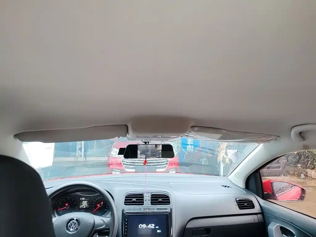Volkswagen Polo — миниатюра 18