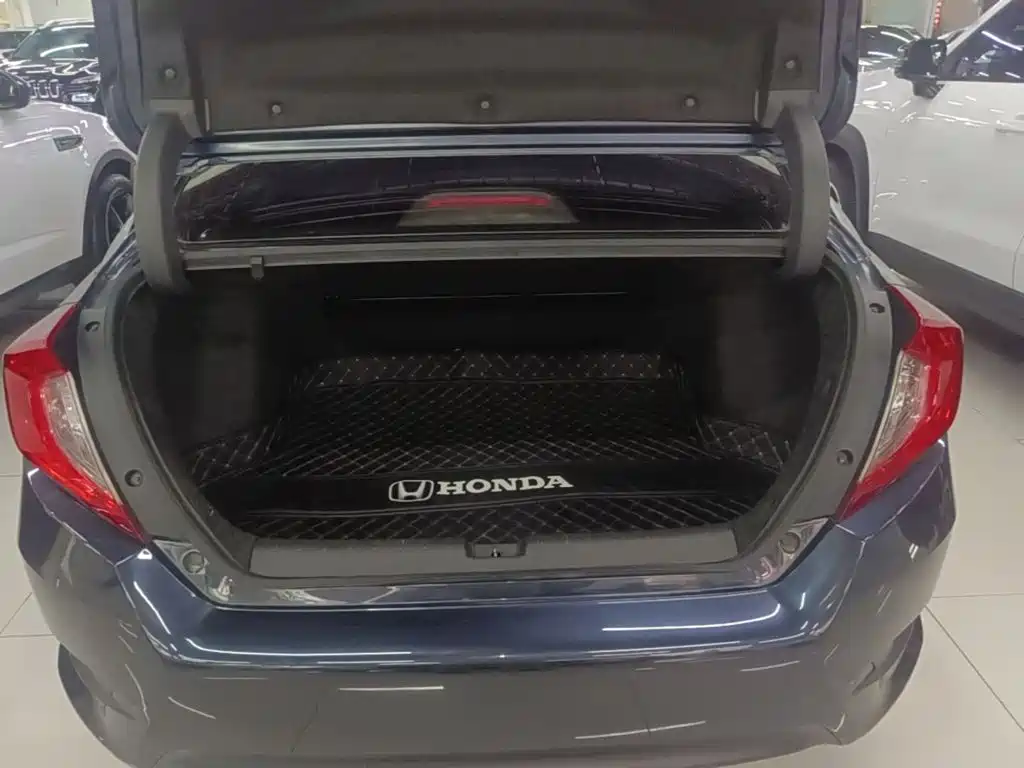 Honda Civic — миниатюра 19