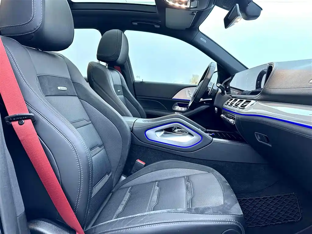 MERCEDES-BENZ GLE AMG