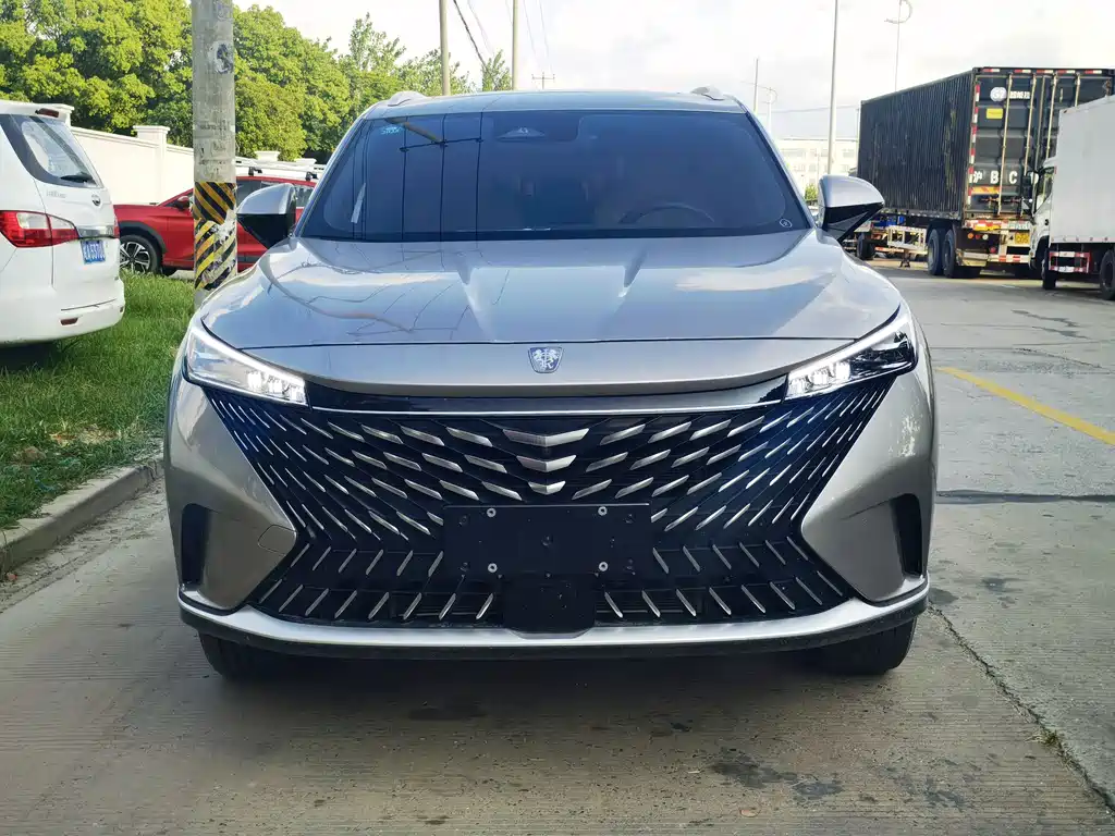 Roewe RX5