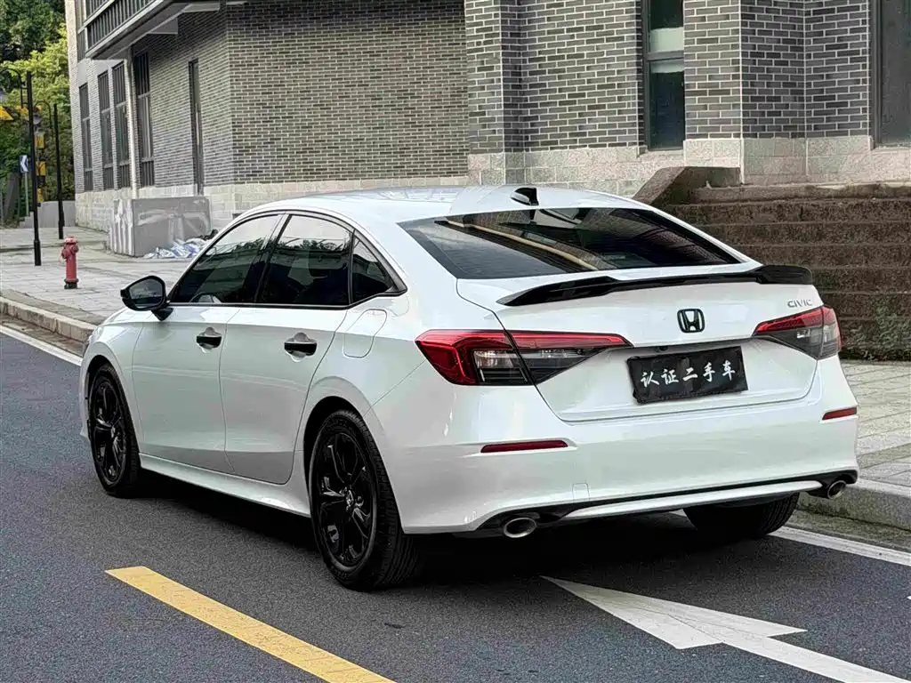 Honda Civic — миниатюра 3