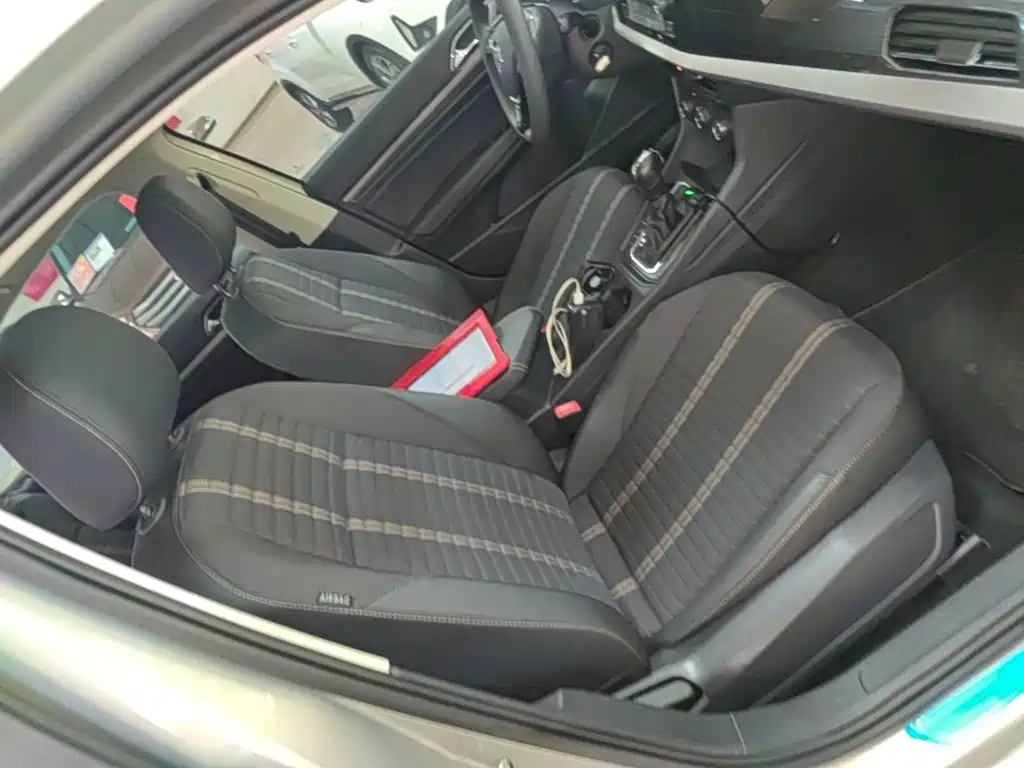 Volkswagen Lavida — миниатюра 25