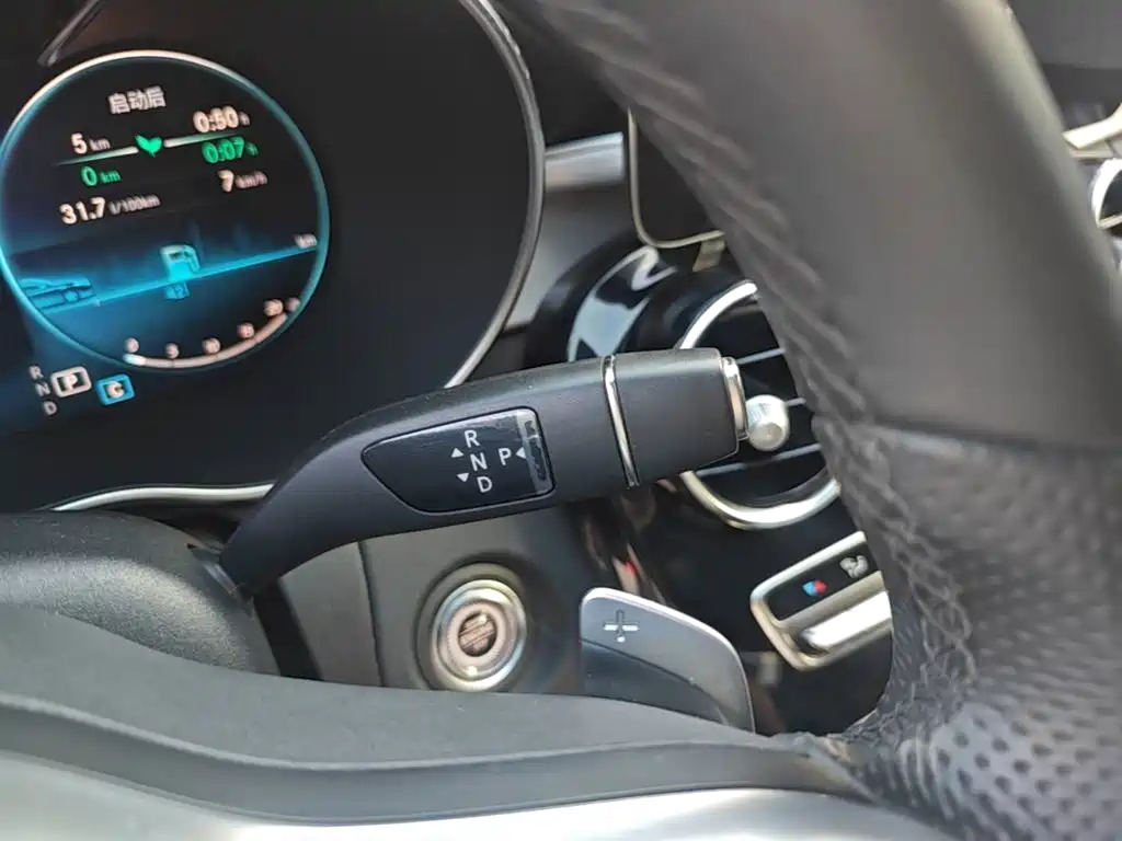 Mercedes-Benz C-Class — миниатюра 14