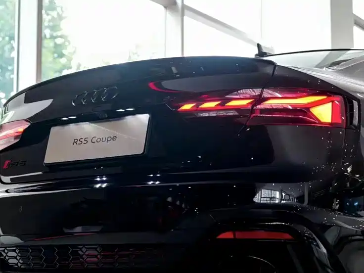 Audi RS 5 — миниатюра 3