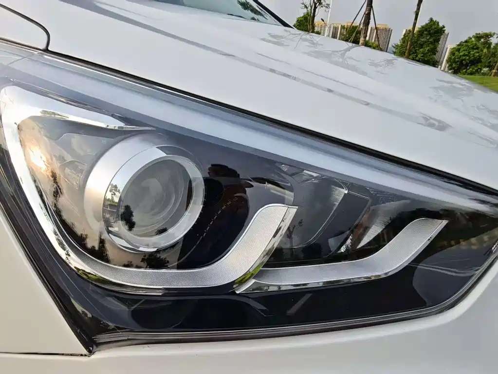Hyundai Santa Fe — миниатюра 14
