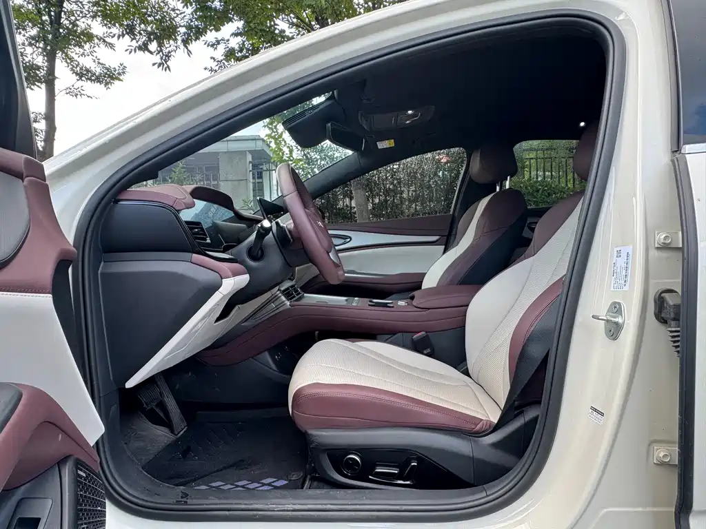 BYD Seal 07 DM-i — миниатюра 4