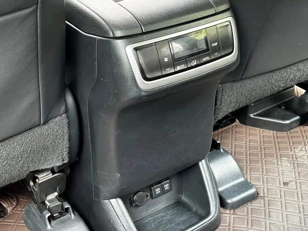 Toyota Highlander — фотографии объявления, Фото 15
