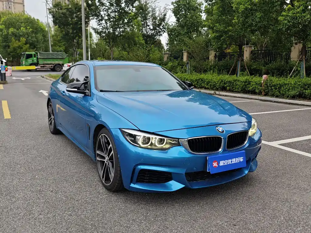BMW 4 Series 425i M Sport Night Edition, фото 3
