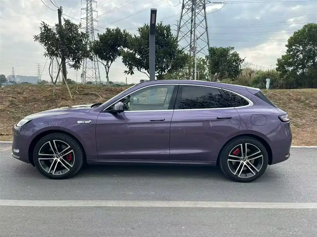 AITO ASK THE WORLD M5