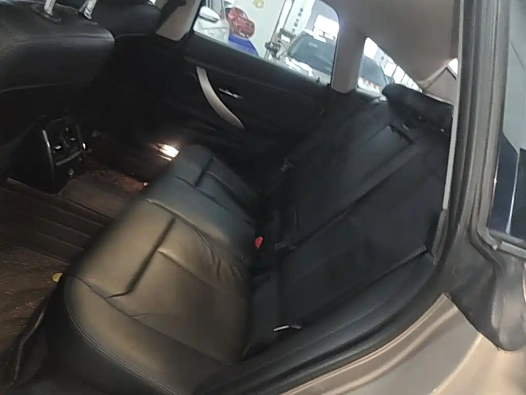 BMW 3 Series GT — миниатюра 17