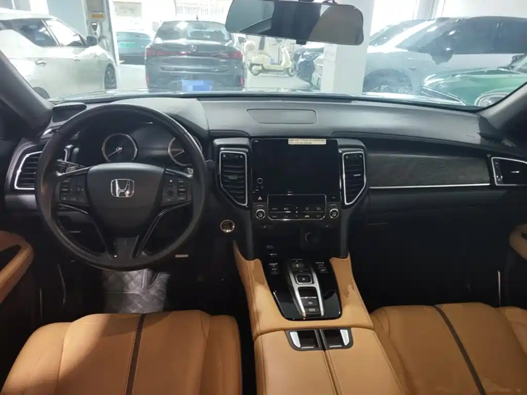 Honda UR-V — миниатюра 10
