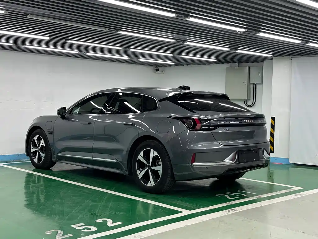 ZEEKR EXTREME KRYPTON 001