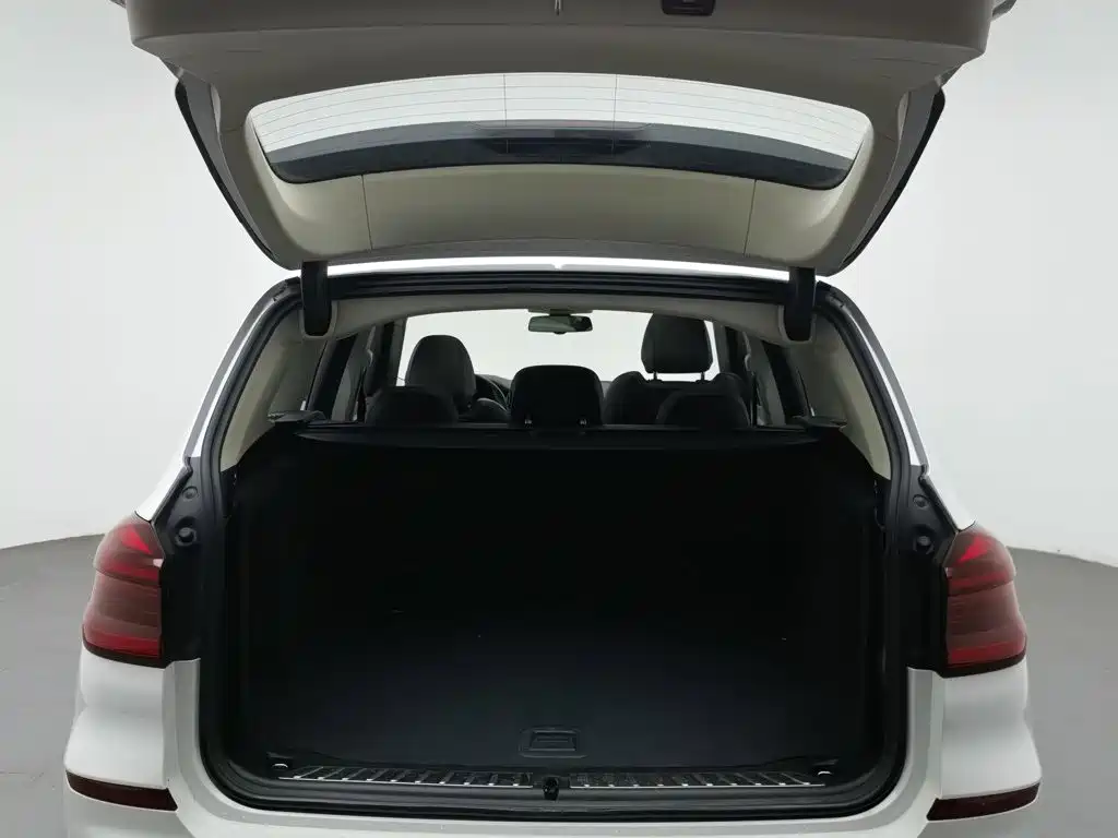 BMW X3 — миниатюра 16