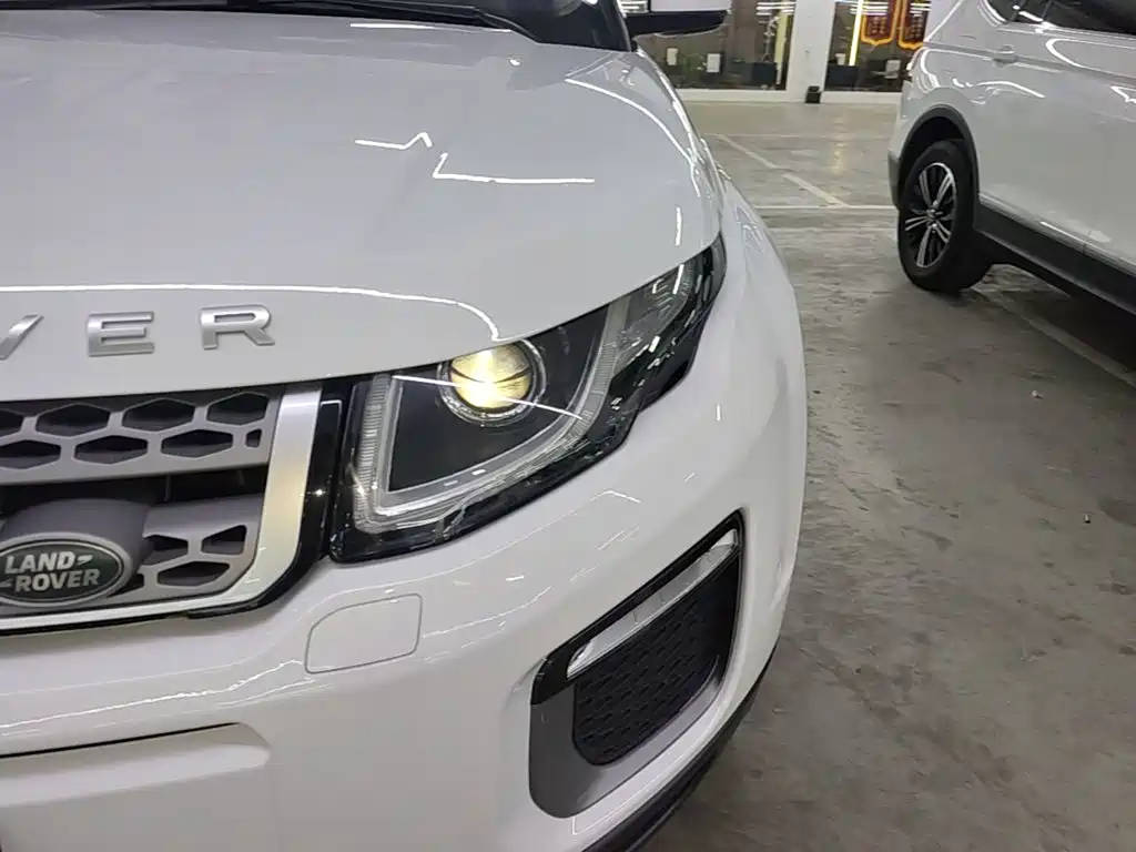 Land Rover Evoque — миниатюра 24
