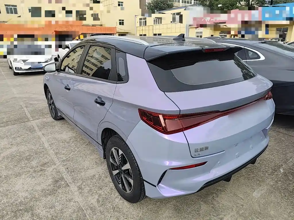 BYD e2 — миниатюра 5