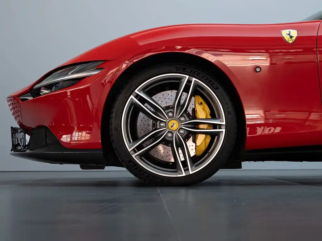 Ferrari Roma — миниатюра 6