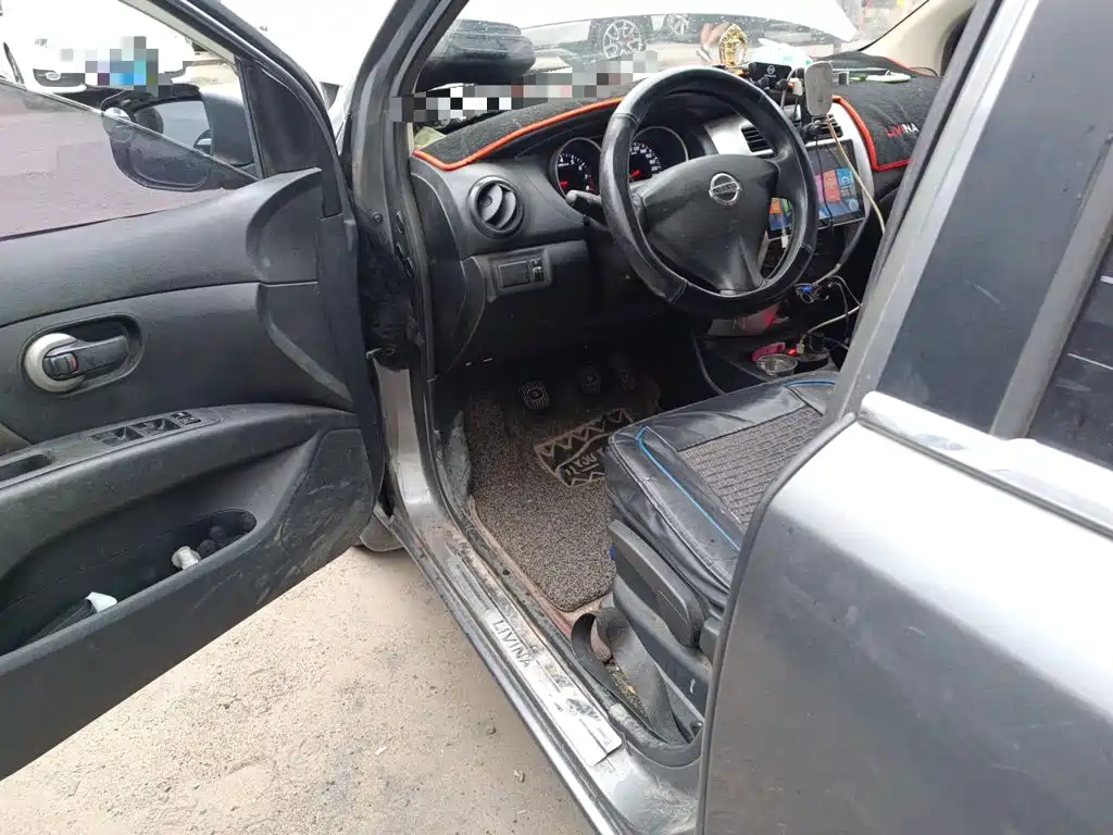 Nissan Livina — миниатюра 21