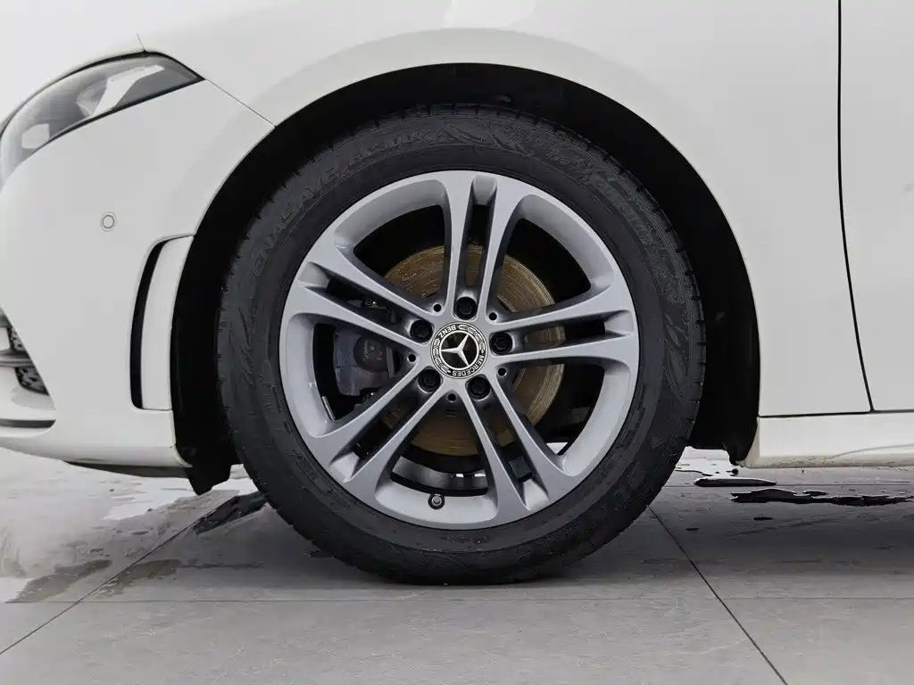 Mercedes-Benz A-Class — миниатюра 17