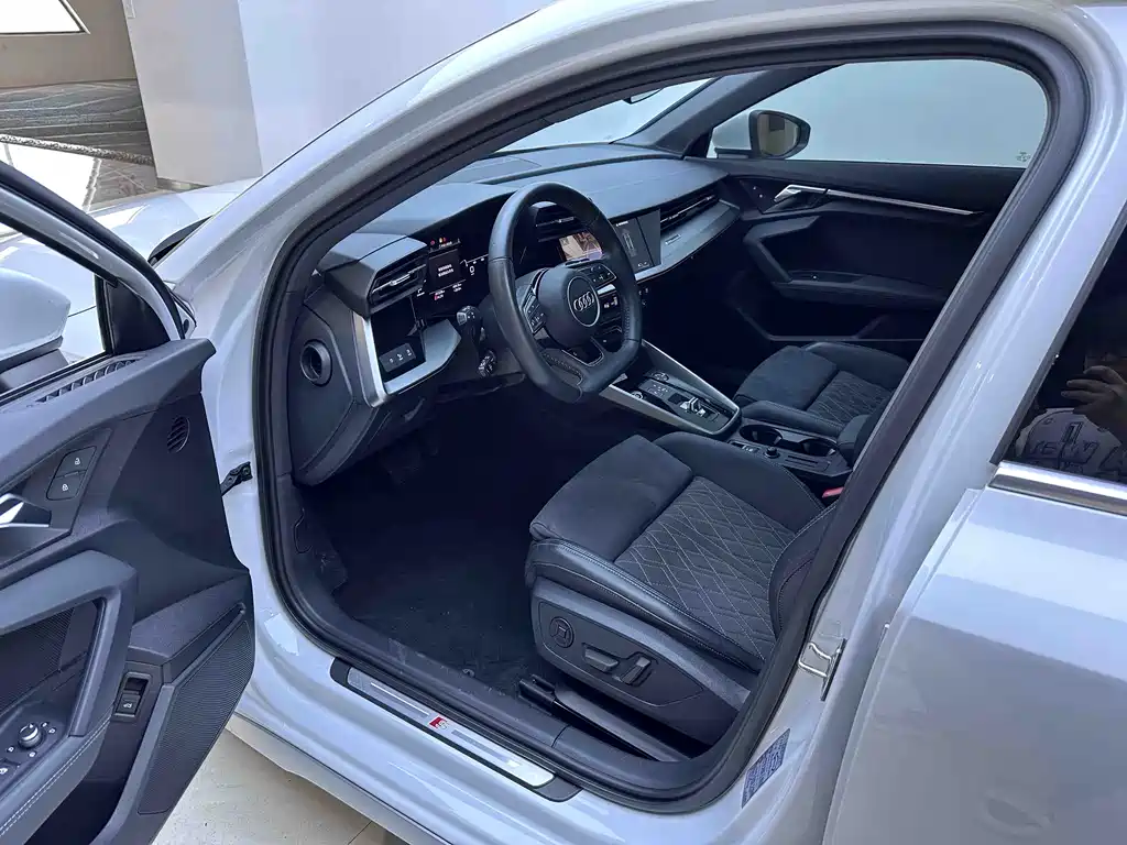 Audi A3 2022 A3L Limousine 35 TFSI Luxury Sport