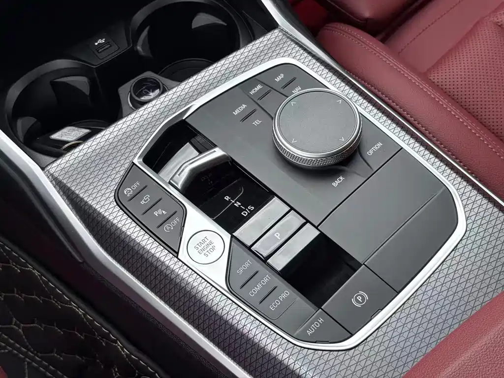 BMW 3 Series — миниатюра 8