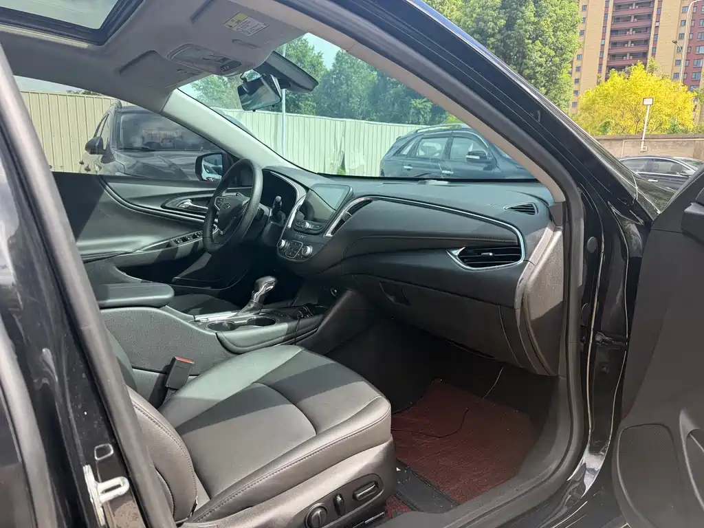 Chevrolet Malibu XL — миниатюра 7