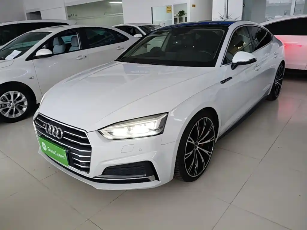 Audi A5 (Import)