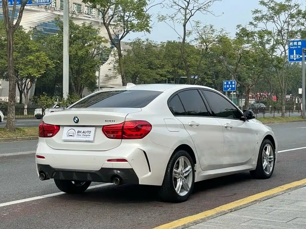 BMW 1 Series — миниатюра 6