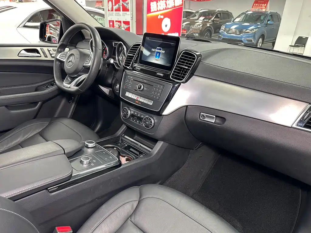 Mercedes-Benz GLE AMG — миниатюра 19