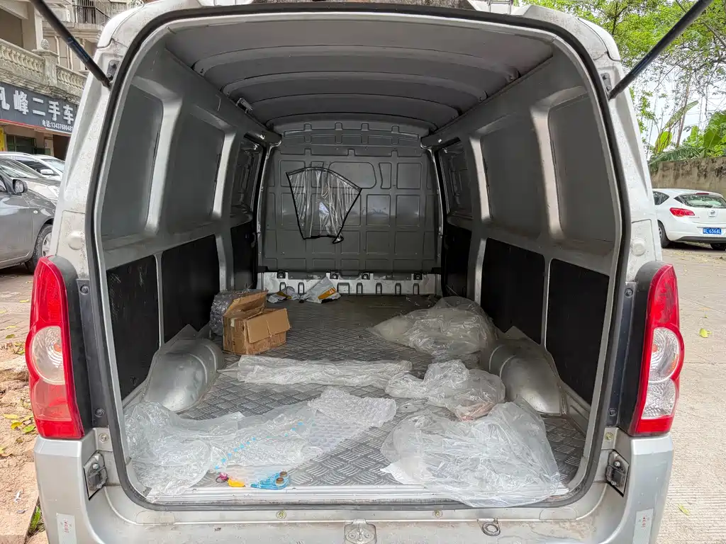Wuling Wuling EV50 — миниатюра 3