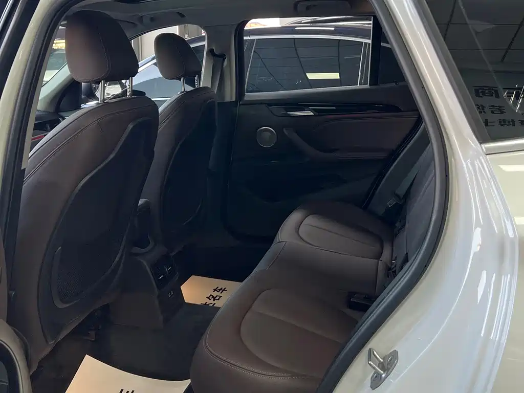 BMW X1 — миниатюра 8