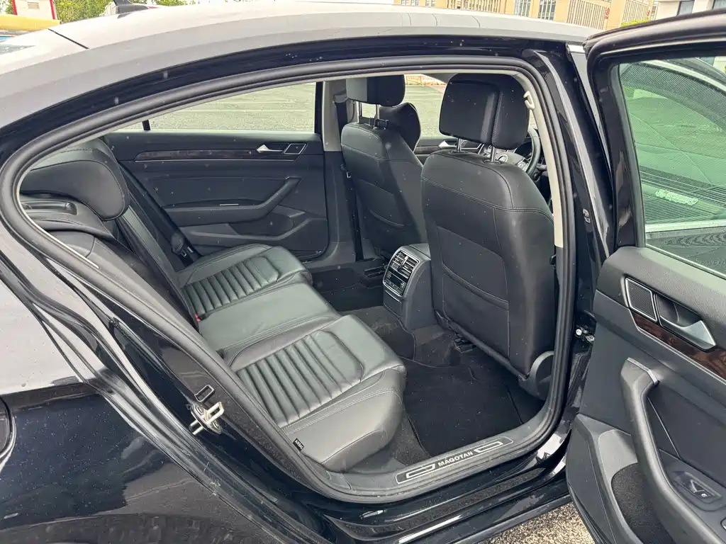 Volkswagen Magotan — миниатюра 7