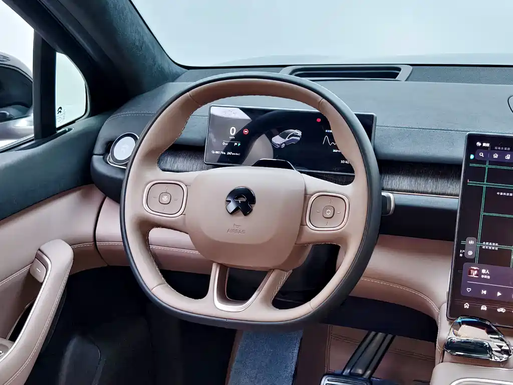 NIO EC6 — миниатюра 18