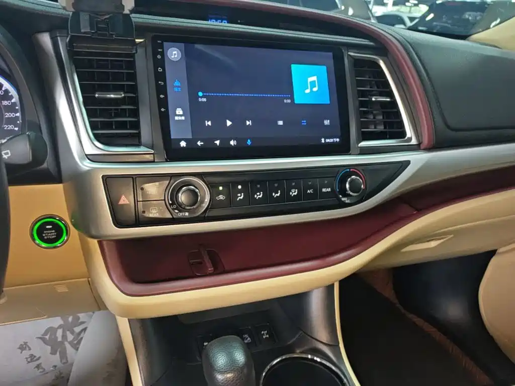 Toyota Highlander — миниатюра 13
