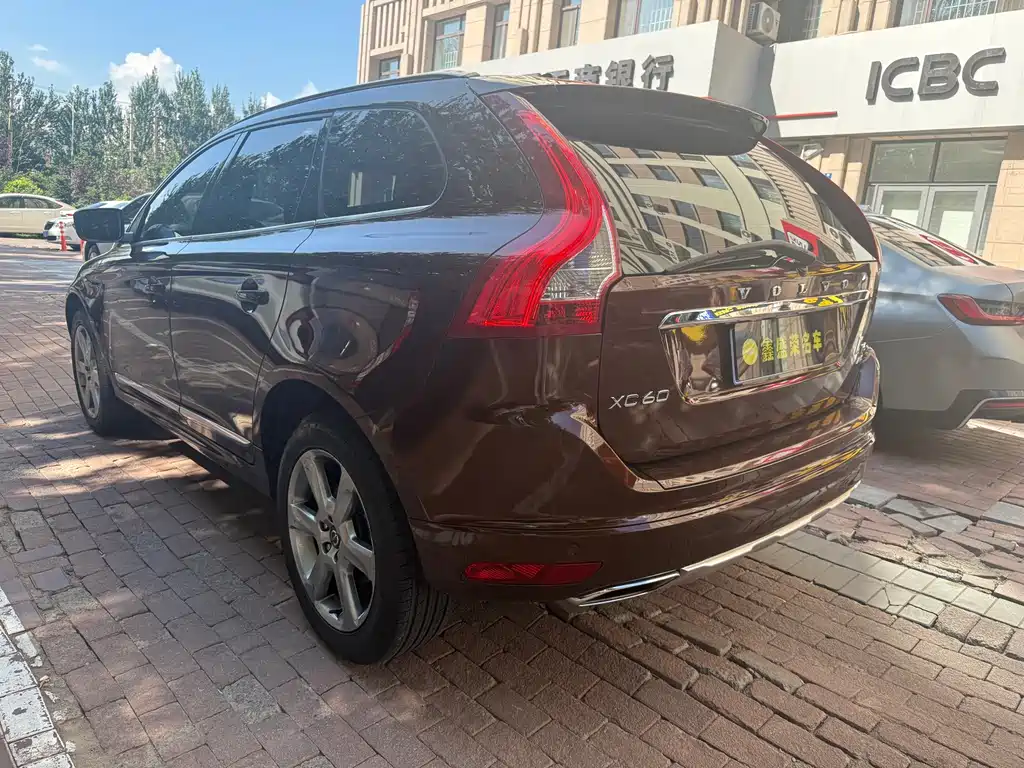Volvo XC60 (Import) T6 Smart Leisure Edition, фото 6