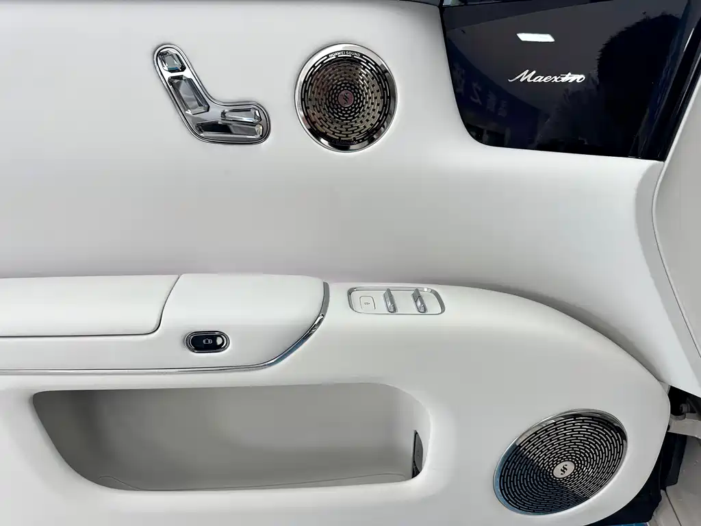 Maextro S800 2025 Premium 5 мест (192 ）
