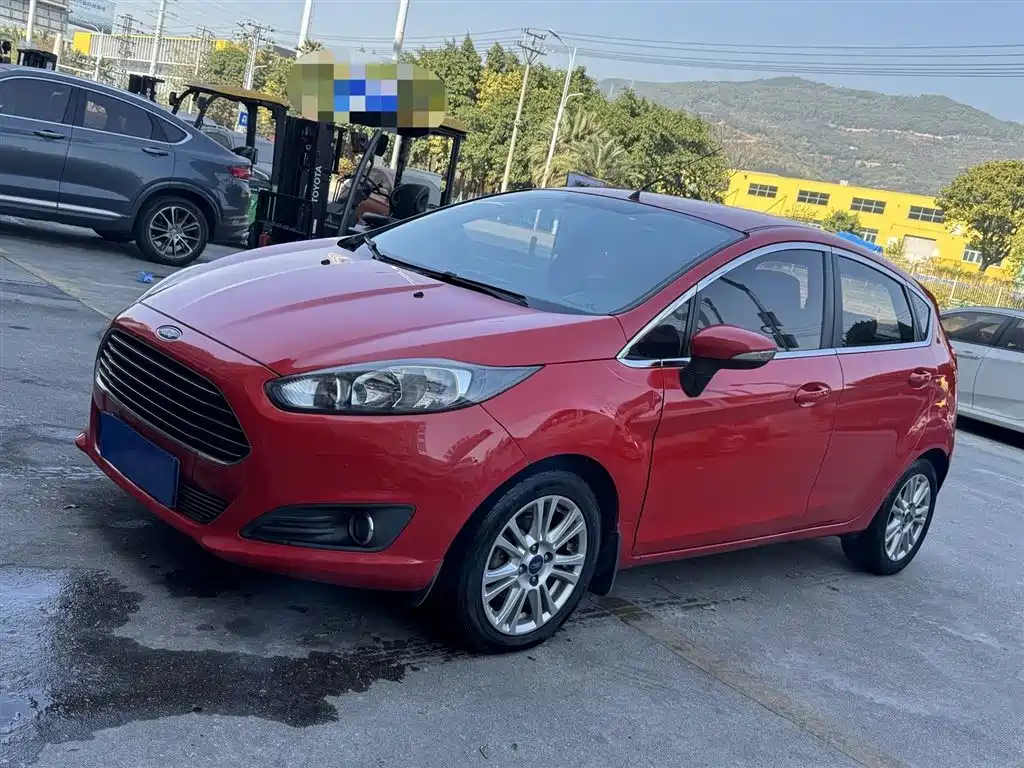 Купить Ford Fiesta