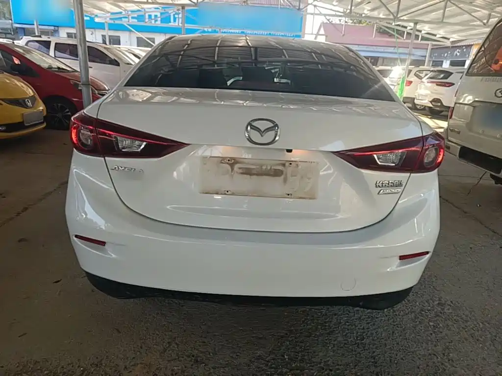 Mazda 3 Axela — миниатюра 6