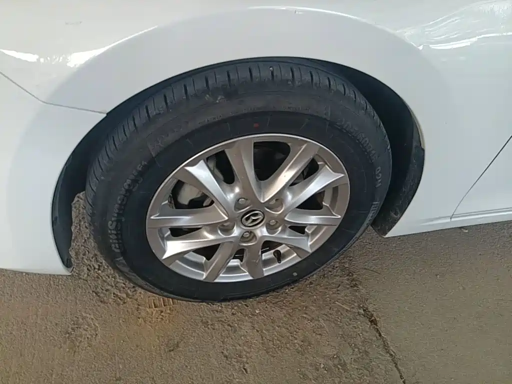 Mazda 3 Axela — миниатюра 23