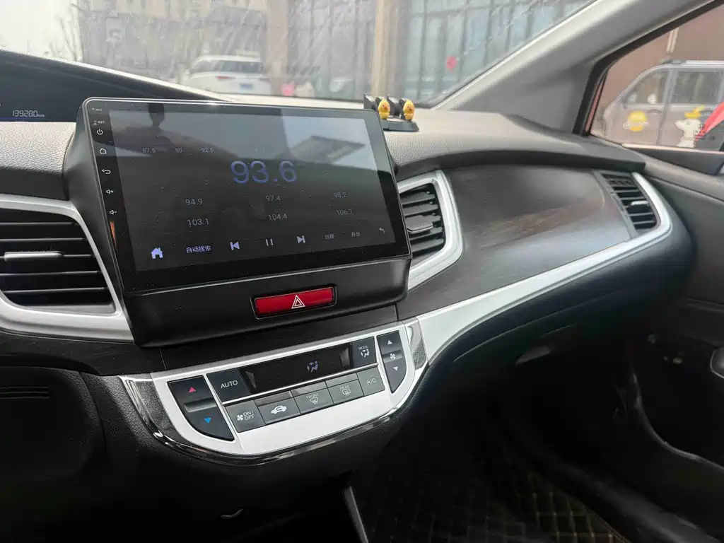 Honda Jade — миниатюра 13