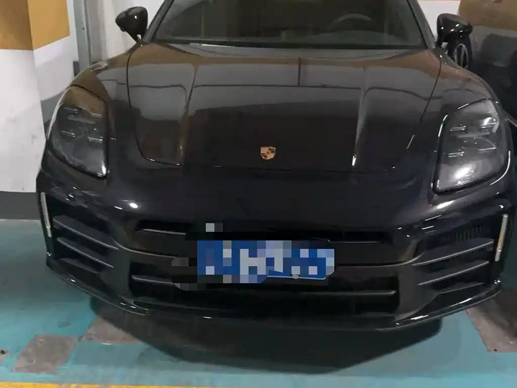 Купить Porsche Panamera