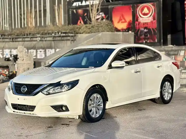 nissan teana