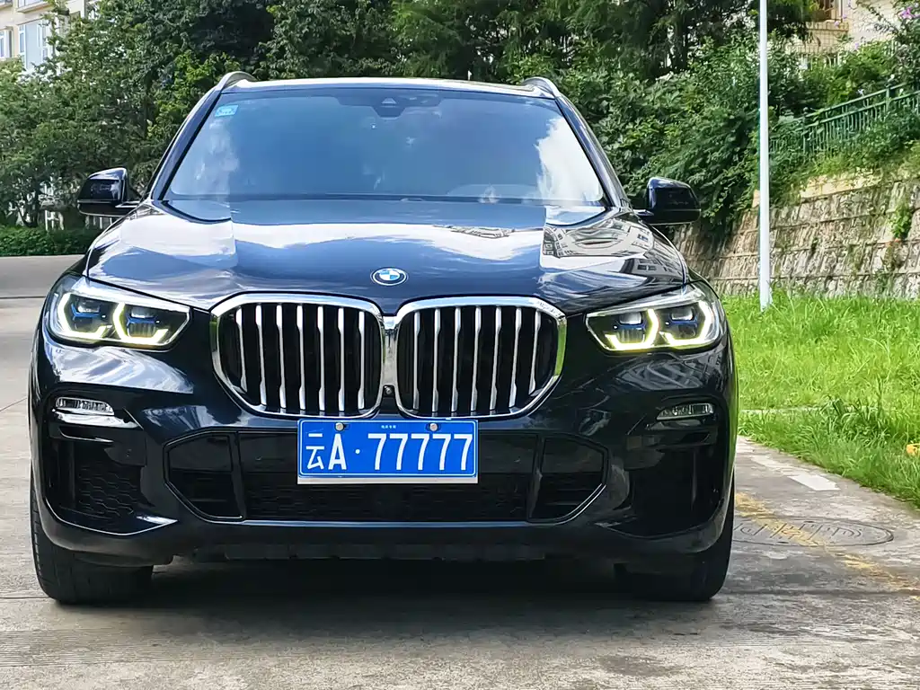 BMW X5 2020 xDrive40i M Sport