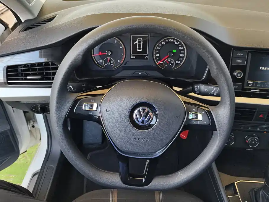 Volkswagen Lavida — миниатюра 15