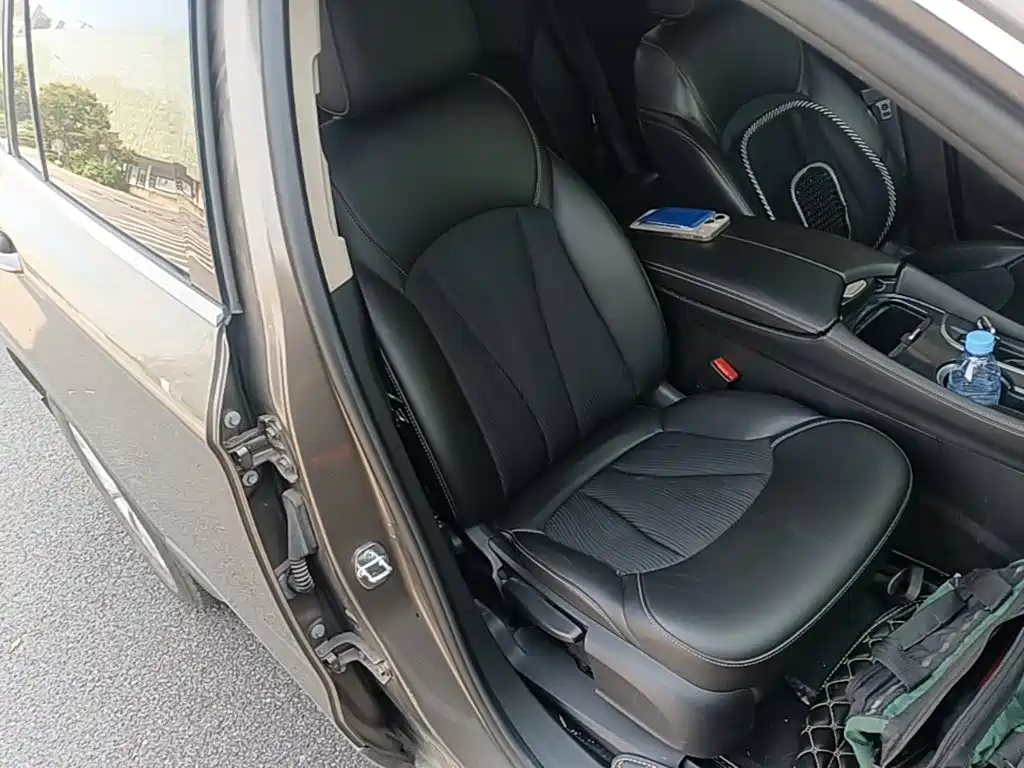 Buick Envision Plus — миниатюра 25
