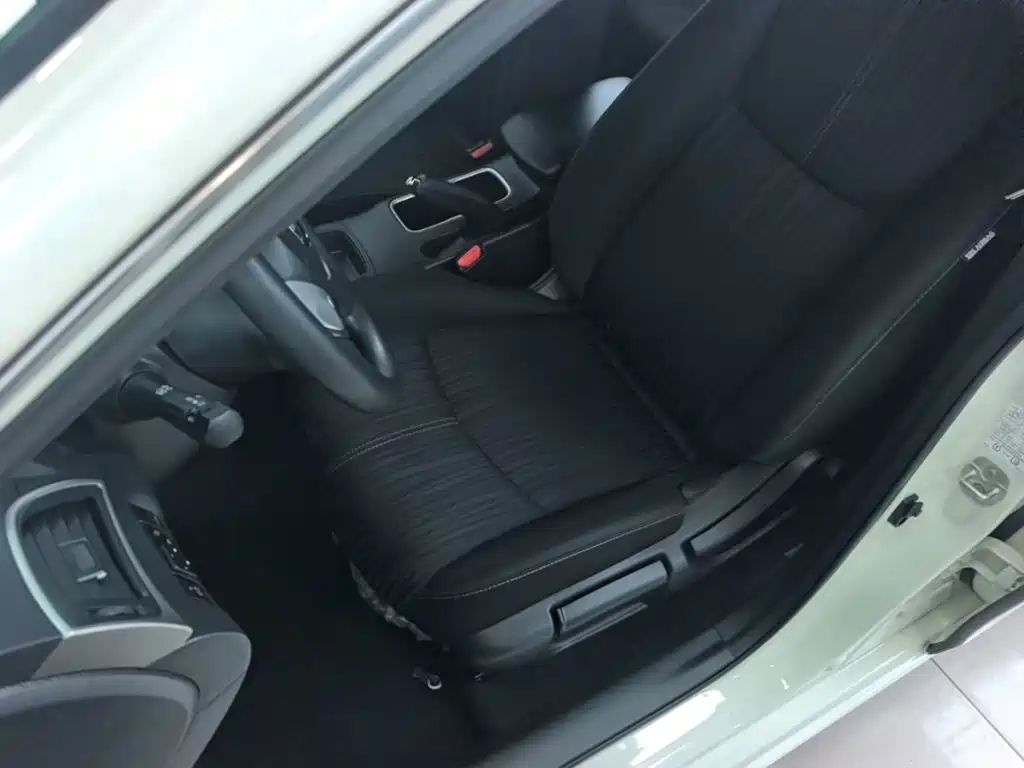 Nissan Sylphy — миниатюра 15