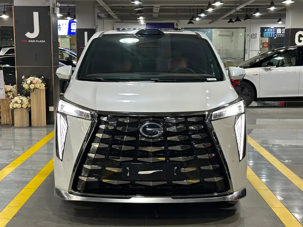 GAC TRUMPCHI YEARNING FOR M8