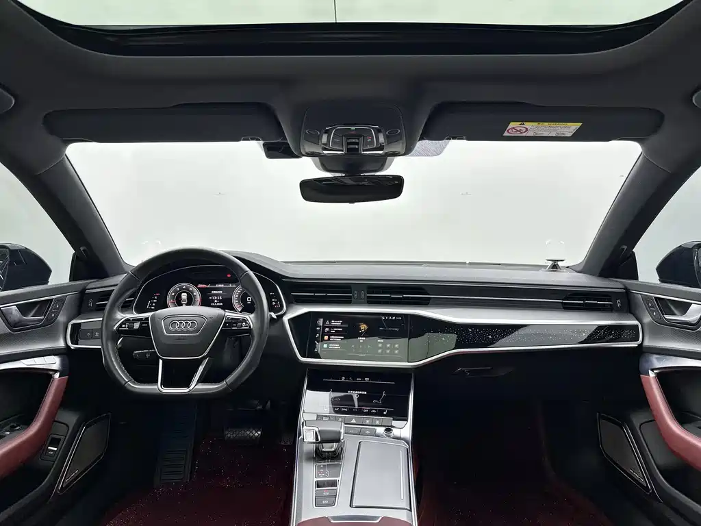 Audi A7L 2024 45 TFSI quattro S-line