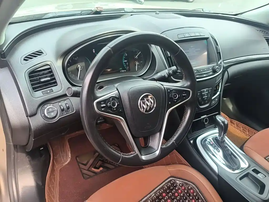 Buick Regal — миниатюра 11