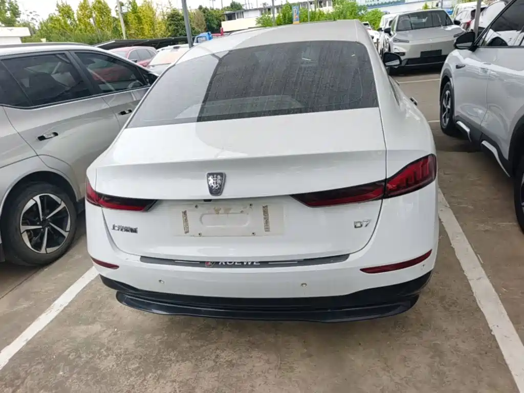 Roewe D7 — миниатюра 6