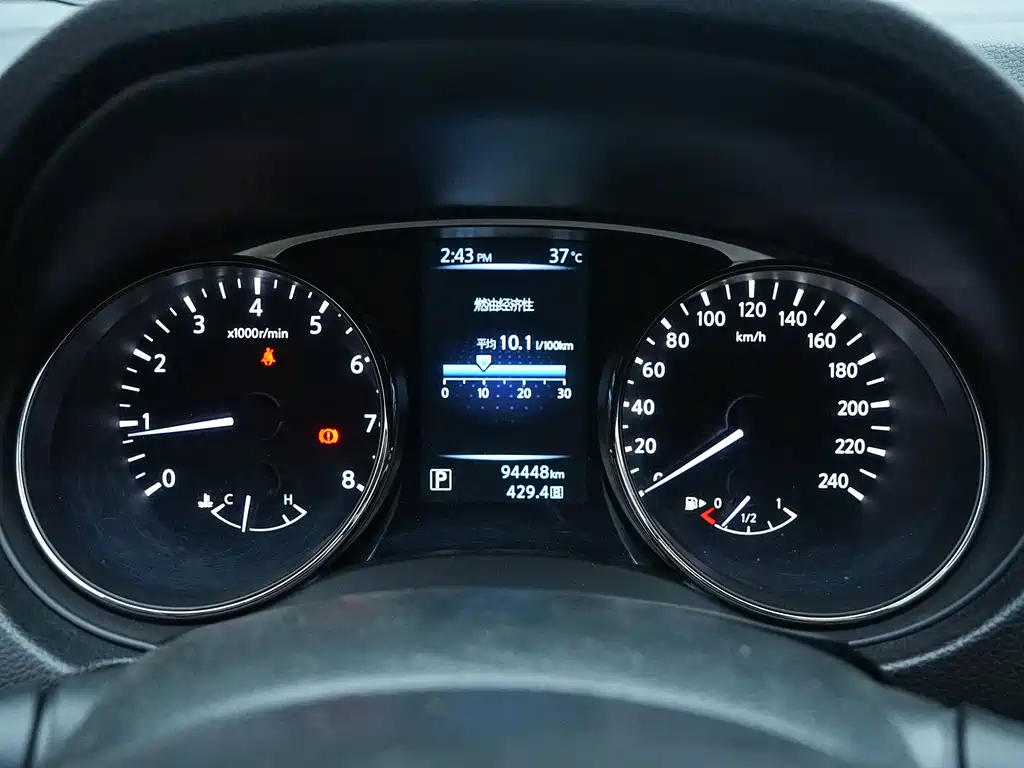 Nissan X-Trail — миниатюра 10